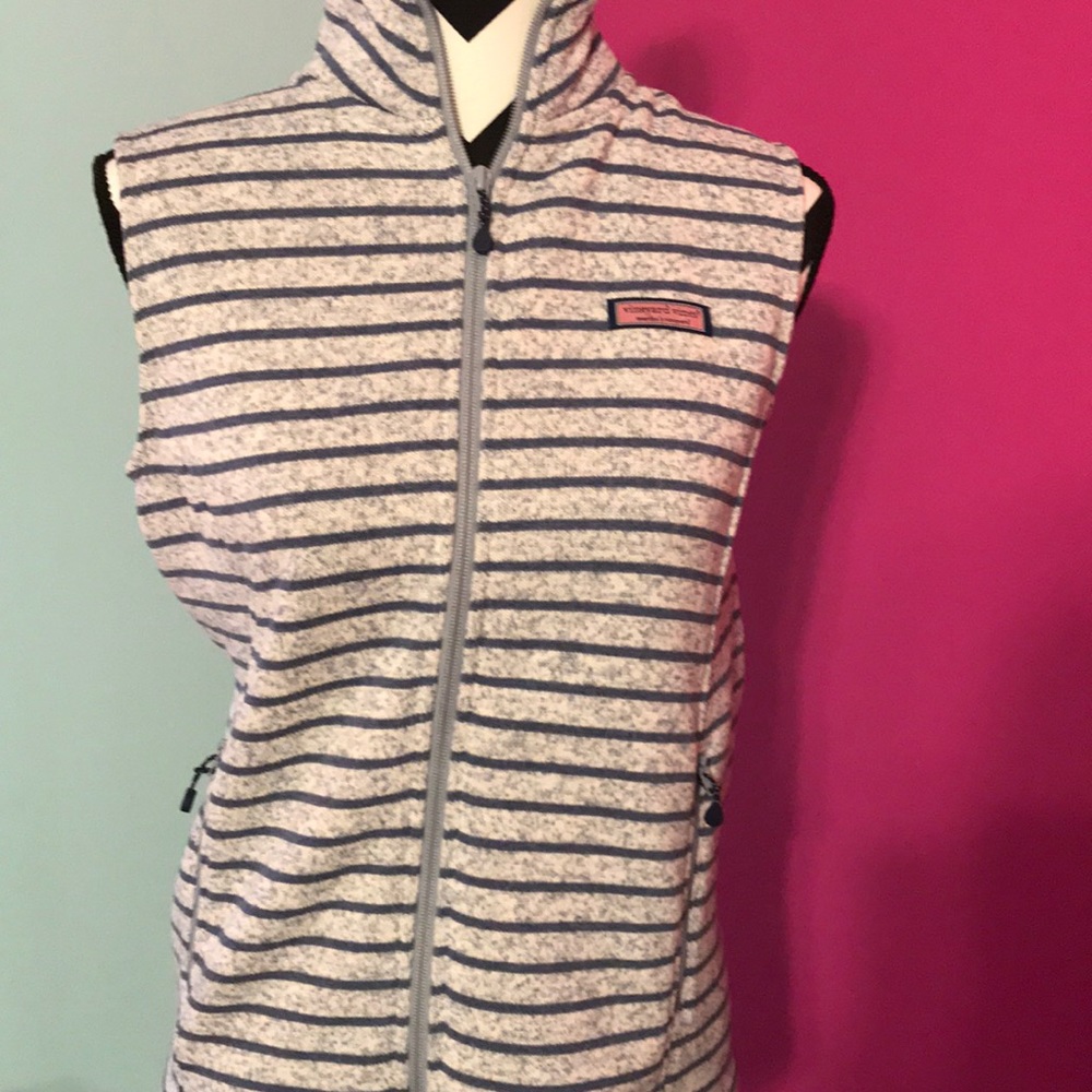 Vineyard Vine Vest brand new no tags though